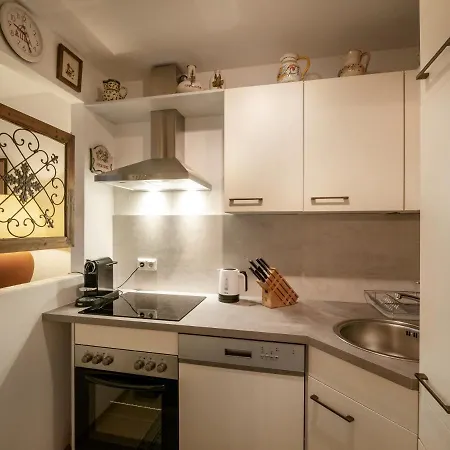 Gernot Apartmán